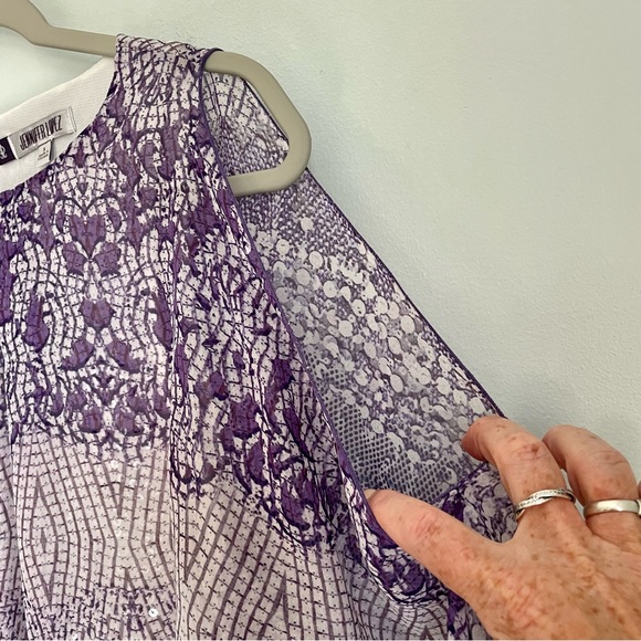 Jennifer Lopez Mosaic Sequined Cold Shoulder Blouse Women’s Small Purple - Picture 4 of 9